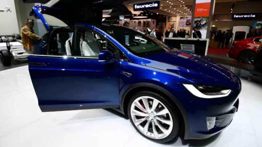 Tesla to build self-driving tech into all cars Tesla to build self-driving tech into all cars