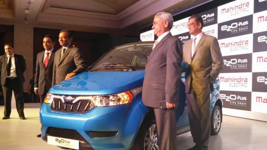 Mahindra launches e20 Plus hatchback priced up to Rs 8.46 lakh