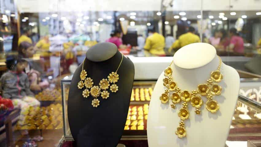 Buyers give gold a miss this Dhanteras for this  