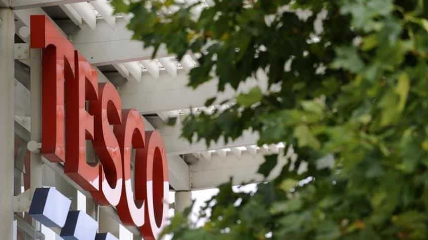 Raid on 20,000 Tesco Bank accounts fuels UK cybercrime fears