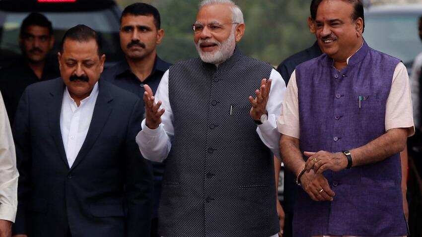 Facts vs Myth: Govt clarifies your doubts about demonetisation Facts vs Myth: Govt clarifies your doubts about demonetisation