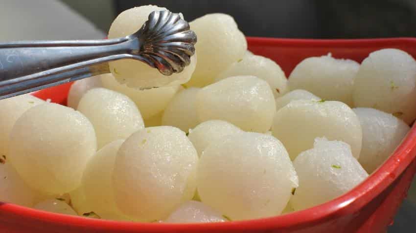 Demonetisation turns bitter for Bengal's famed sweet shops Demonetisation turns bitter for Bengal's famed sweet shops