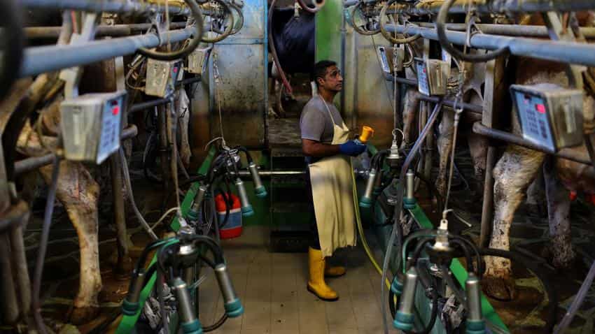 Output index of eight core industries rose by 6.6% in October Output index of eight core industries rose by 6.6% in October