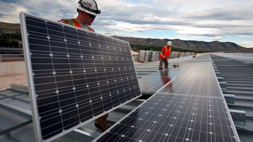Energy firms invest on start-ups in billion-dollar technology race Energy firms invest on start-ups in billion-dollar technology race