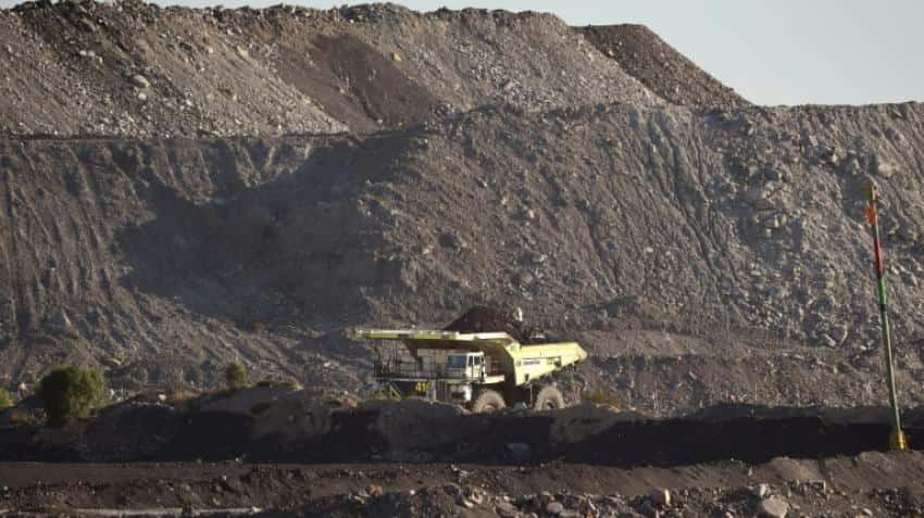 India-backed Australia mega coal mine to start work mid-2017