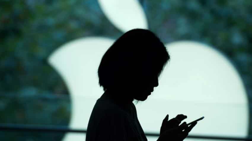 China users complain of combustible iPhones: Shanghai Consumer Council