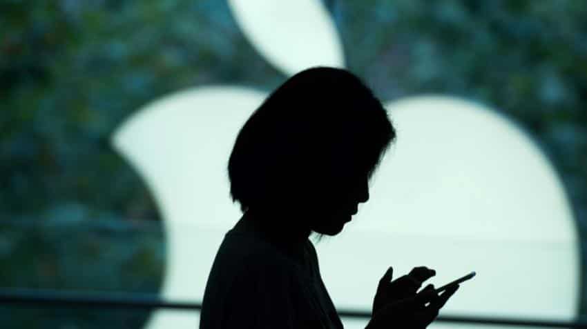 China users complain of combustible iPhones: Shanghai Consumer Council China users complain of combustible iPhones: Shanghai Consumer Council