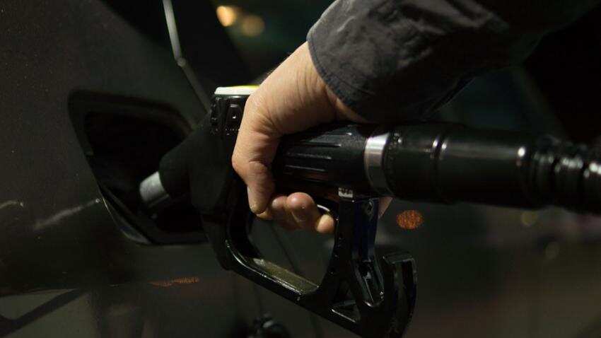 Petrol, diesel price may surge by 8% in India post Opec&#039;s decision