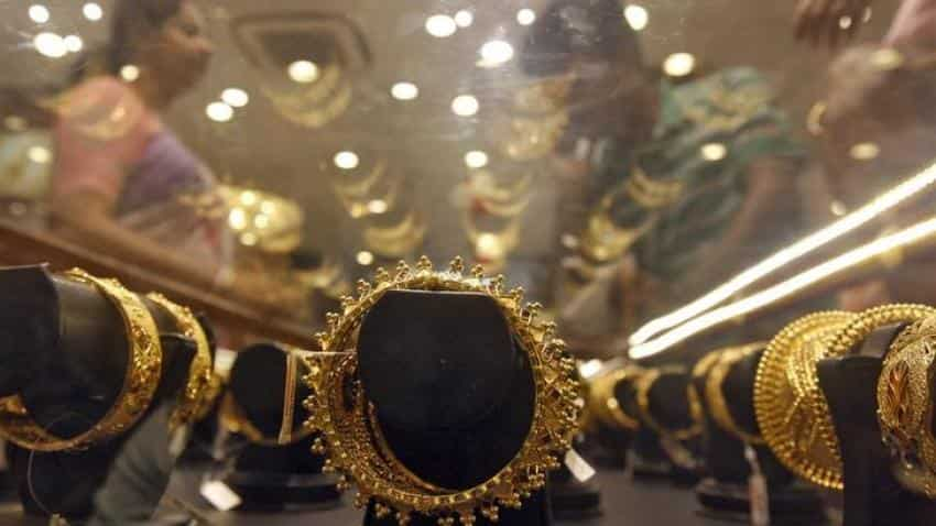 15 tonnes of gold worth Rs 5,000 crore sold in 6 hours on November 8