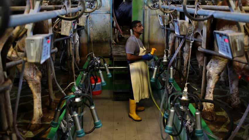 India's factory output drops by 1.9% in October India's factory output drops by 1.9% in October