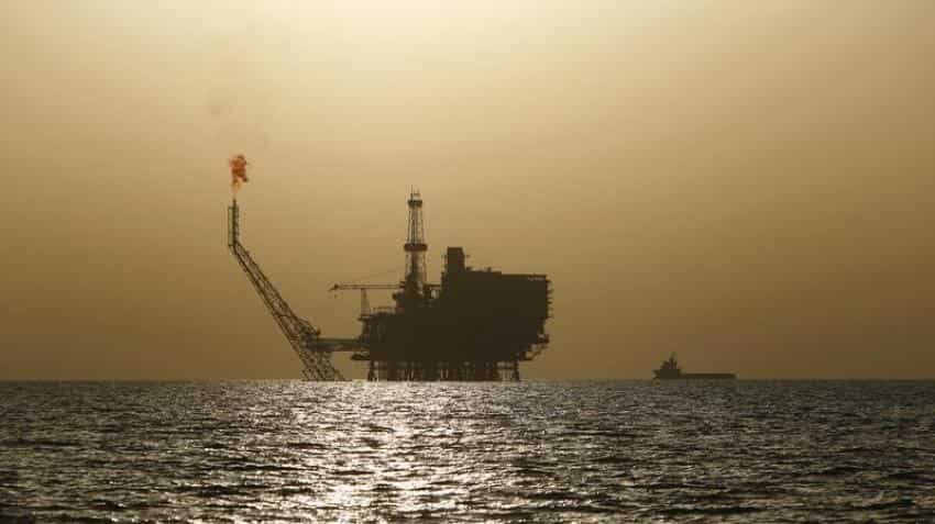 Oil prices rise in anticipation of tighter 2017 market