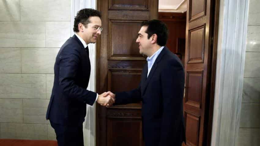 Eurozone clears way to resume debt relief for Greece Eurozone clears way to resume debt relief for Greece