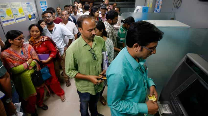 Demonetisation: RBI enhances ATM withdrawal limit to Rs 4,500 per day from January 1 
