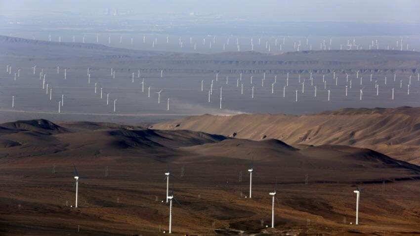 China takes global lead in clean energy China takes global lead in clean energy