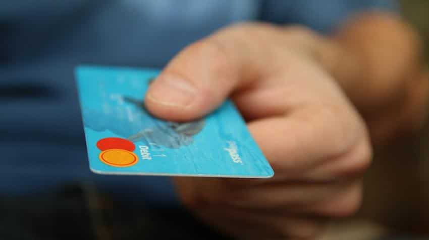 Customers won't have to pay MDR charges at petrol pumps, Oil Minister Dharmendra Pradhan says Customers won't have to pay MDR charges at petrol pumps, Oil Minister Dharmendra Pradhan says