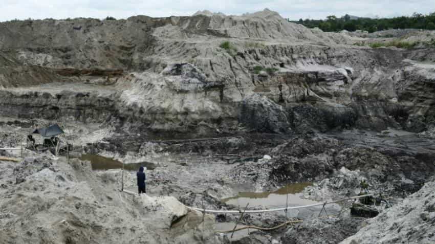 Indonesian islands pay price for global smartphone rush Indonesian islands pay price for global smartphone rush