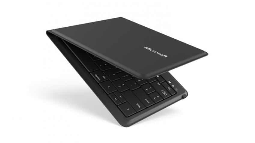 Microsoft files patent for foldable smartphone Microsoft files patent for foldable smartphone