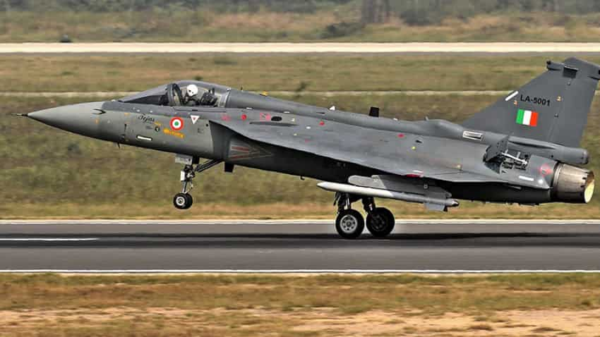 Tejas aircraft debuts at India&#039;s 68th Republic Day fly past