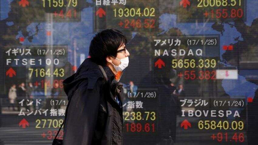 Asian stocks tread water on US cues, Europe concerns