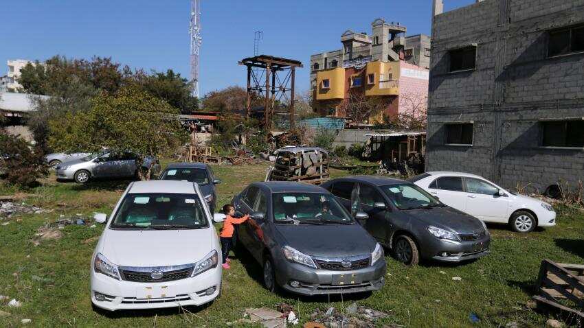 Why car sales are still far from recovery of demonetisation impact Why car sales are still far from recovery of demonetisation impact