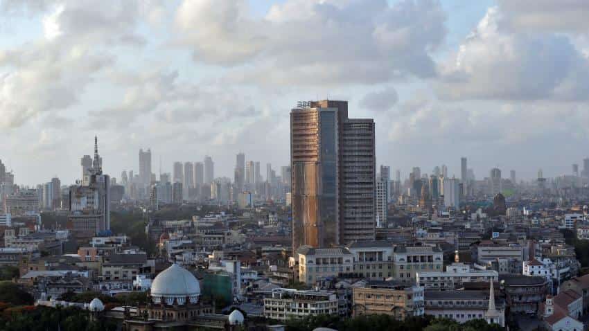 Sensex ends higher; IT stocks surge Sensex ends higher; IT stocks surge
