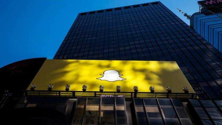 Snapchat plans to unveil Android smartphone: Report