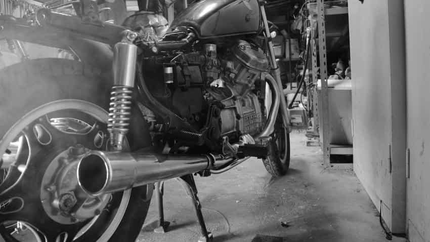 Ambiguity over BS-IV norms implementation may hurt pre-sales of automobile firms Ambiguity over BS-IV norms implementation may hurt pre-sales of automobile firms