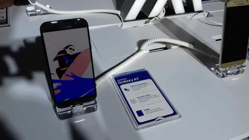 Samsung India launches 3rd generation Galaxy A7 priced at Rs 33,490, A5 at Rs 28,990 Samsung India launches 3rd generation Galaxy A7 priced at Rs 33,490, A5 at Rs 28,990