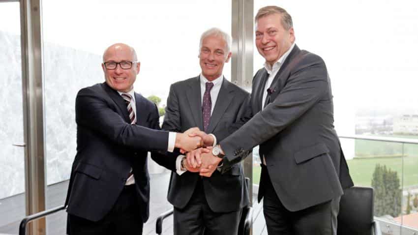 Tata Motors signs MoU with Volkswagen Group on joint production of cars Tata Motors signs MoU with Volkswagen Group on joint production of cars