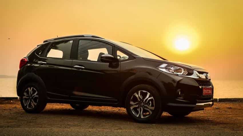 Honda Wr V Makes A Good Start With 1 000 Bookings Prior To Launch Zee Business
