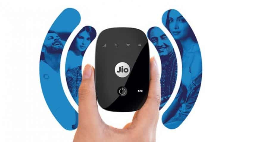Reliance Jio pulls down sales of nine telcos in December quarter Reliance Jio pulls down sales of nine telcos in December quarter