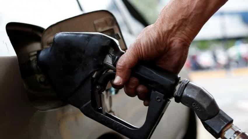 Oil prices rise on prospect that Saudi Arabia seeking output cut extension