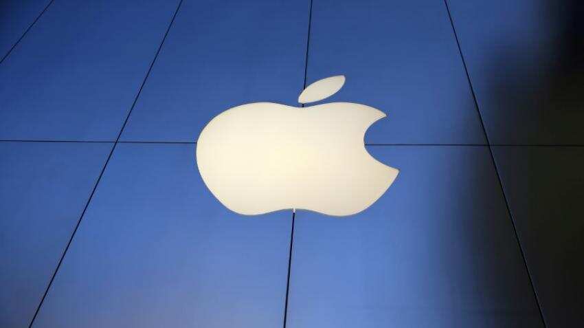 Apple considers bidding for big stake in Toshiba&#039;s chip business: Report