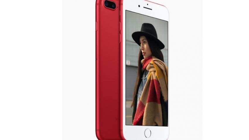 Amazon, Flipkart offers Rs 4,000 discount on Apple Red iPhone 7, 7 Plus Amazon, Flipkart offers Rs 4,000 discount on Apple Red iPhone 7, 7 Plus