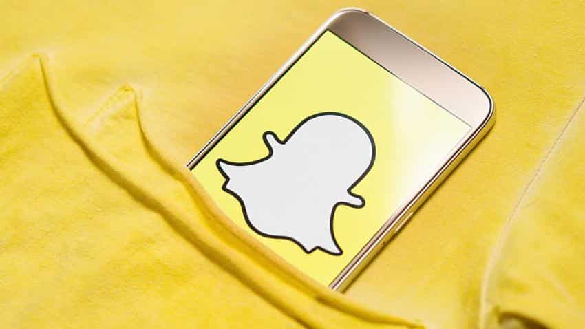 Snapchat ratings drop to &#039;&#039;one star&#039;&#039; on App Store