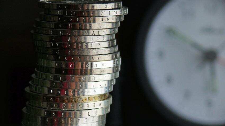 Bank deposit rates are falling: What can you do Bank deposit rates are falling: What can you do