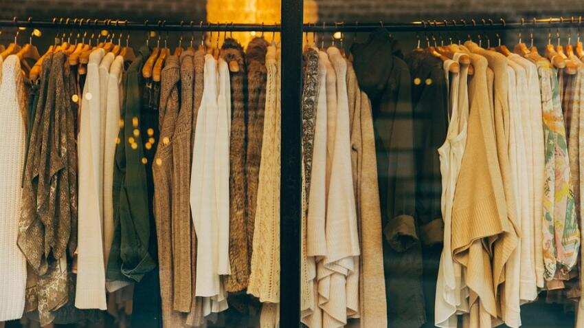 5% GST on textiles will generate Rs 11,000 crore revenues, industry experts say 5% GST on textiles will generate Rs 11,000 crore revenues, industry experts say