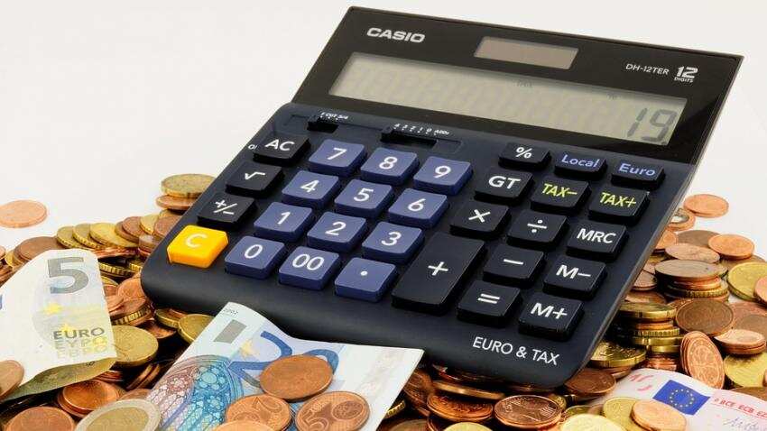 Invest monthly to avoid "month-end" nightmares Invest monthly to avoid "month-end" nightmares