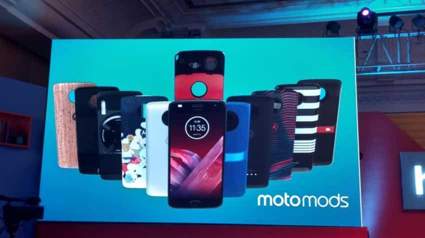 Moto Z2 Play versus OnePlus 3T, Oppo F3 Plus, Galaxy A5, Mi 5, Honor 8 in specification, price Moto Z2 Play versus OnePlus 3T, Oppo F3 Plus, Galaxy A5, Mi 5, Honor 8 in specification, price