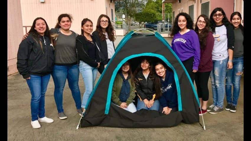 12 teens from US invent solar-powered tent for homeless 12 teens from US invent solar-powered tent for homeless