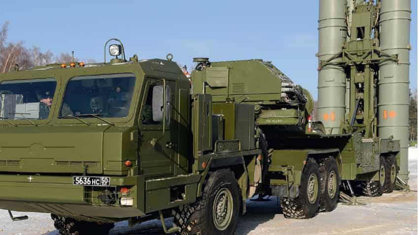 Russia's Rosoboronexport to sign contract with India for delivery of S-400 Triumf air defence missile systems Russia's Rosoboronexport to sign contract with India for delivery of S-400 Triumf air defence missile systems