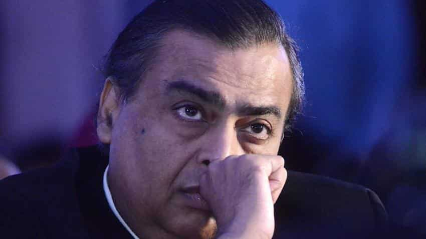 Reliance Industries looks to raise Rs 25,000 crore debt 