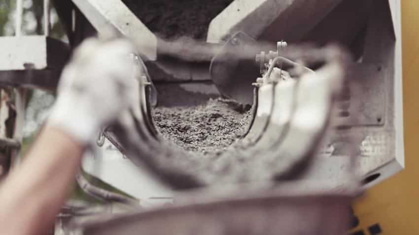 Jaiprakash Associates completes sale of cement unit to Ultratech; shares up 14% Jaiprakash Associates completes sale of cement unit to Ultratech; shares up 14%