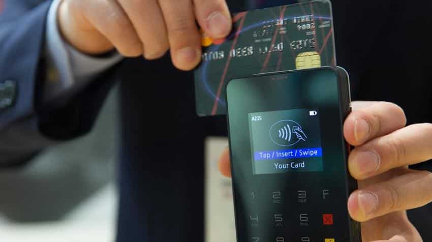 Only 7% rise in transactions through cards post Demonetistion Only 7% rise in transactions through cards post Demonetistion
