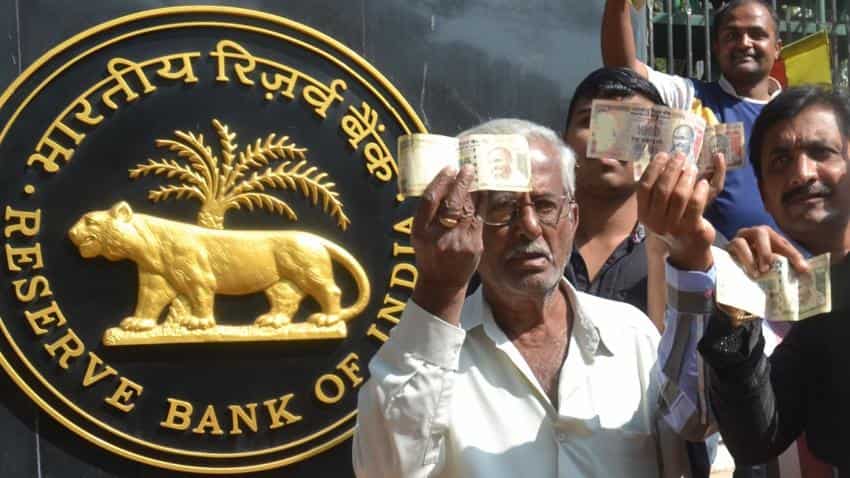 Should RBI cut rates when banks are likely to do that themselves?
