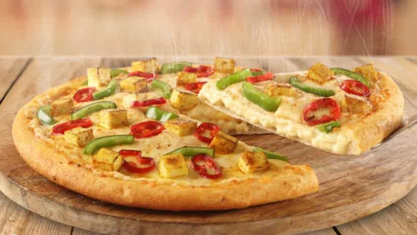 Plans to include new Domino’s Pizzas makes Jubilant FoodWorks' shares rise over 3% on BSE Sensex Plans to include new Domino’s Pizzas makes Jubilant FoodWorks' shares rise over 3% on BSE Sensex