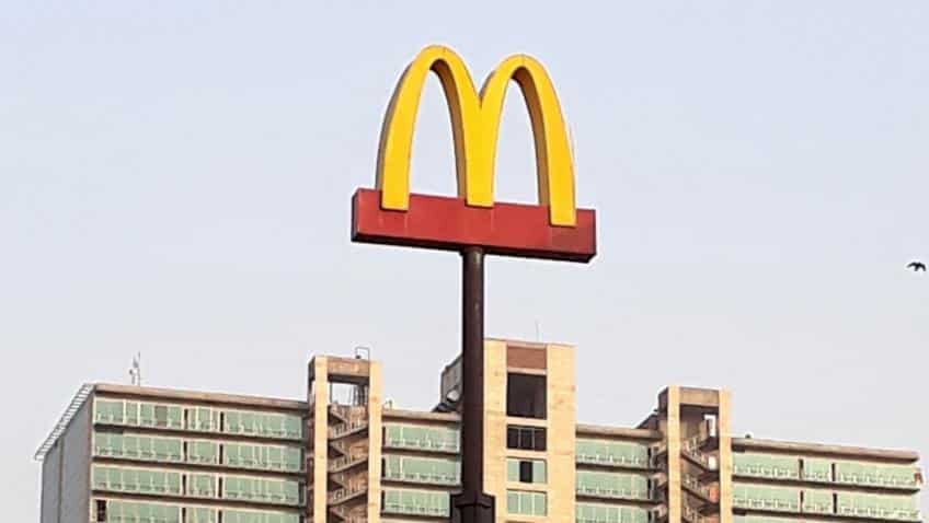 NCLAT intervenes in McDonald's, Vikram Bakshi dispute; asks both to wait till August 30 NCLAT intervenes in McDonald's, Vikram Bakshi dispute; asks both to wait till August 30