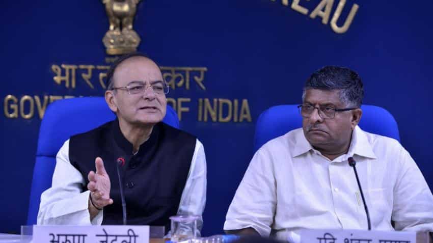 New Rs 1000 currency report false, Finance Ministry clarifies New Rs 1000 currency report false, Finance Ministry clarifies