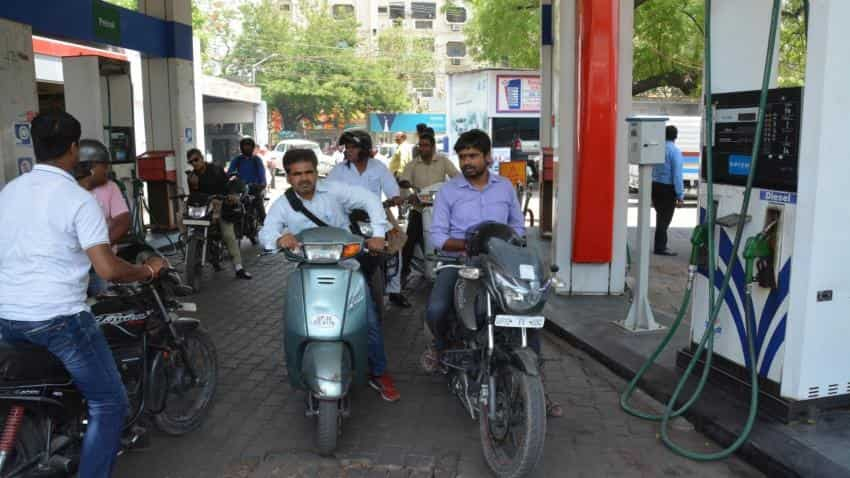 Two wheeler outlet car price