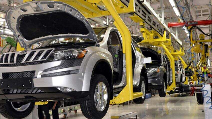 Mahindra, Ford to explore strategic tie-up in India, emerging markets for 3 years Mahindra, Ford to explore strategic tie-up in India, emerging markets for 3 years